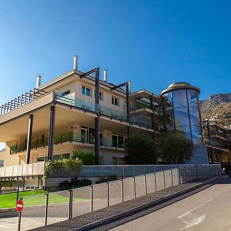 Appartamento Bersaglio Costa Volpino Luaran gambar