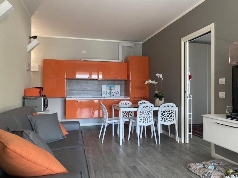 Appartamento Bersaglio Costa Volpino Luaran gambar