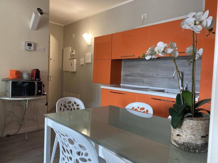 Appartamento Bersaglio Costa Volpino Luaran gambar